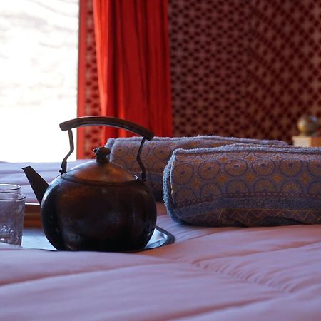 Salman Zwaidh Camp Hotel Wadi Rum Exterior photo